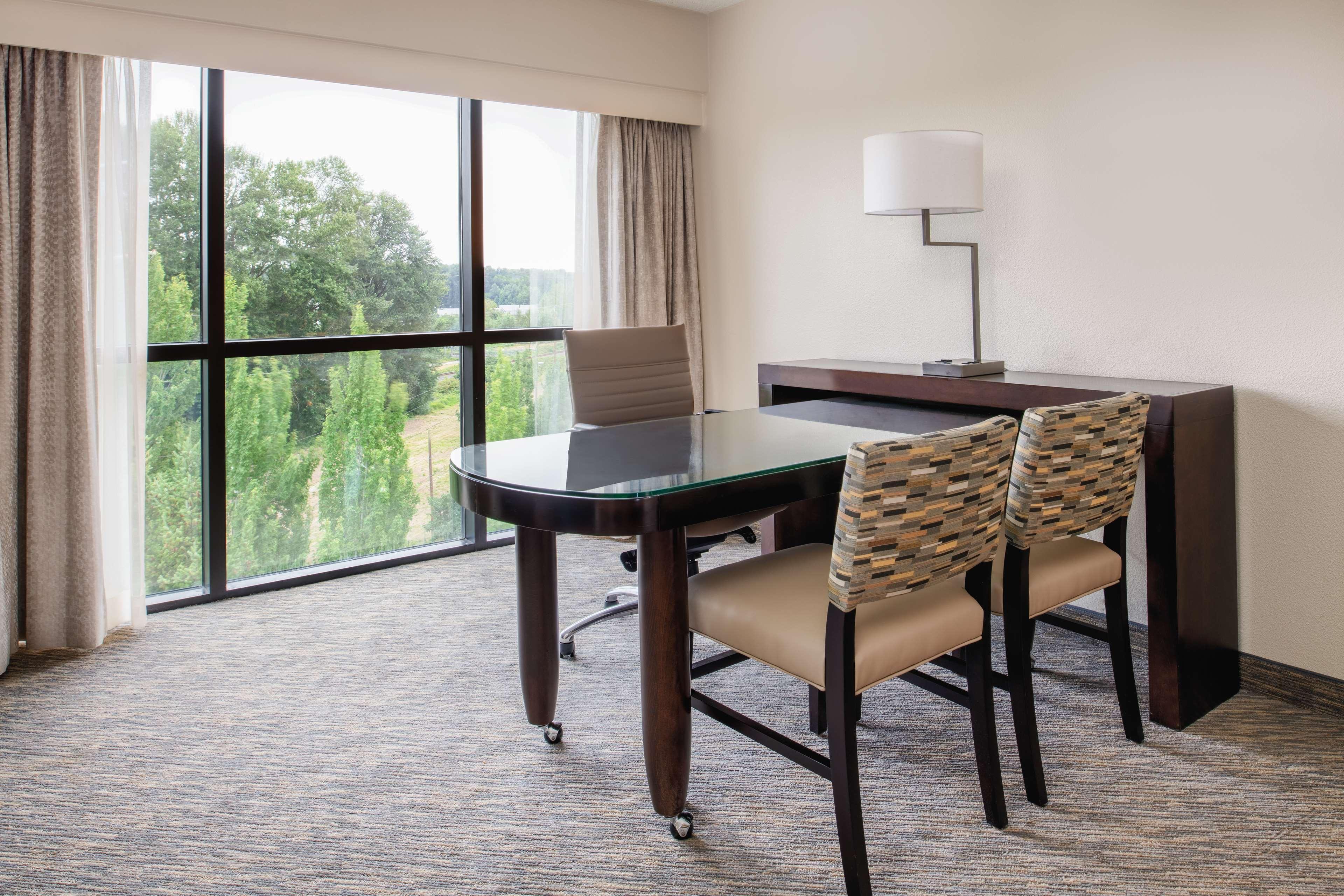 เอ็มบาสซี่ สวีทส์ โฮเต็ล ซีแอ็ทเทิล ทาโคม่า อินเตอร์เนชั่นนัล แอร์พอร์ต Hotel ทัควิลา ภายนอก รูปภาพ