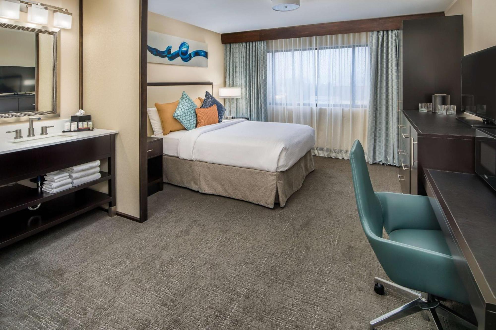เอ็มบาสซี่ สวีทส์ โฮเต็ล ซีแอ็ทเทิล ทาโคม่า อินเตอร์เนชั่นนัล แอร์พอร์ต Hotel ทัควิลา ภายนอก รูปภาพ