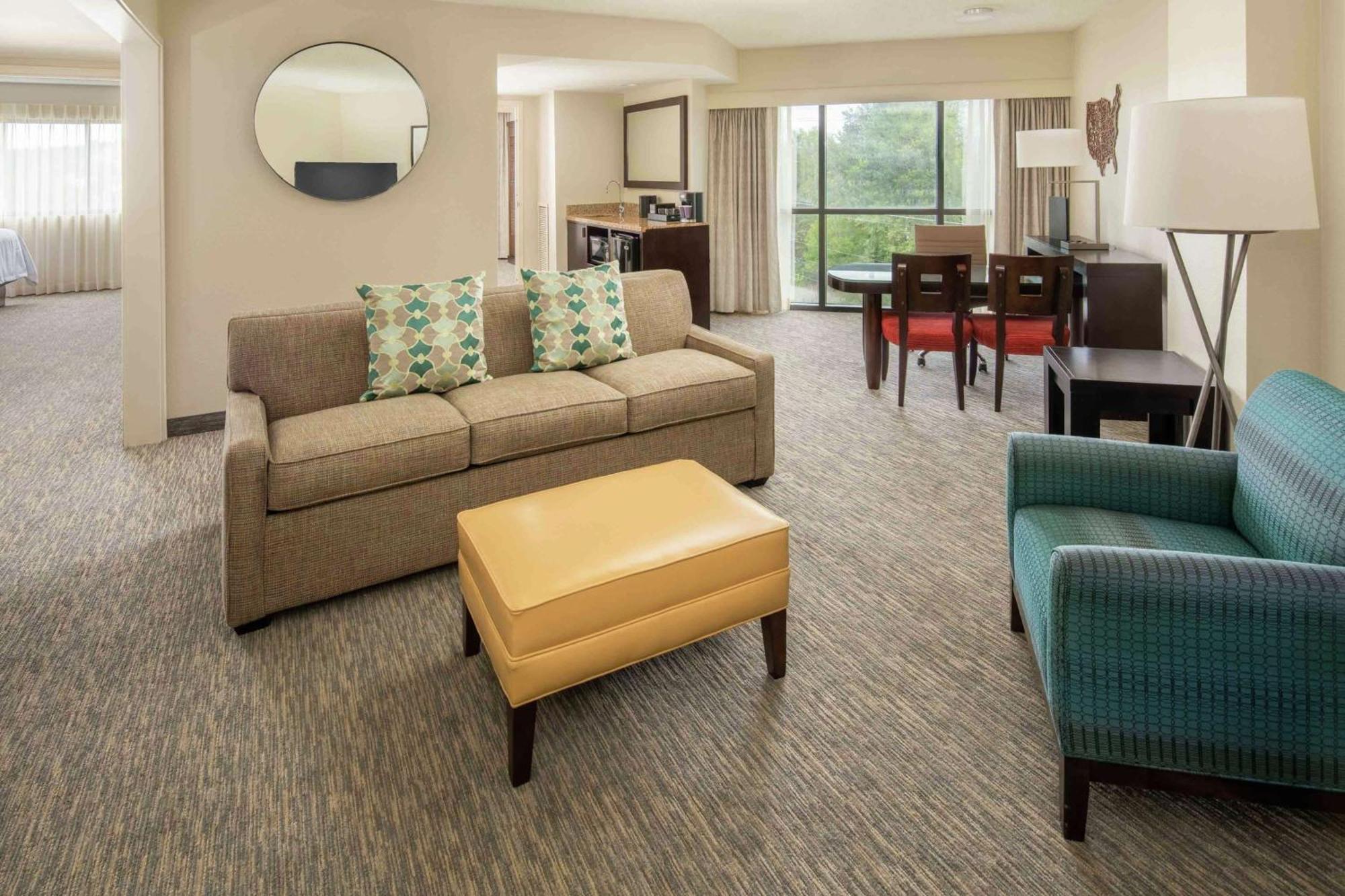 เอ็มบาสซี่ สวีทส์ โฮเต็ล ซีแอ็ทเทิล ทาโคม่า อินเตอร์เนชั่นนัล แอร์พอร์ต Hotel ทัควิลา ภายนอก รูปภาพ